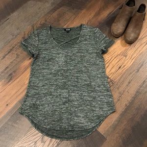 a.n.a top super cute